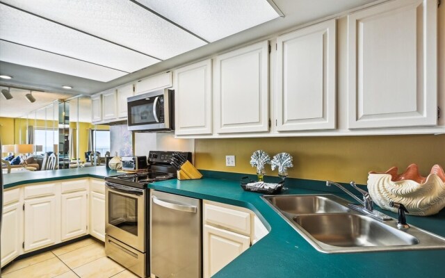 Inlet Reef 503 2 Bedroom Condo by RedAwning