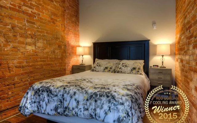 Western Hotel & Executive Suites