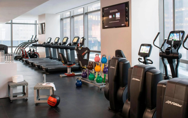 Courtyard by Marriott New York Manhattan / Central Park