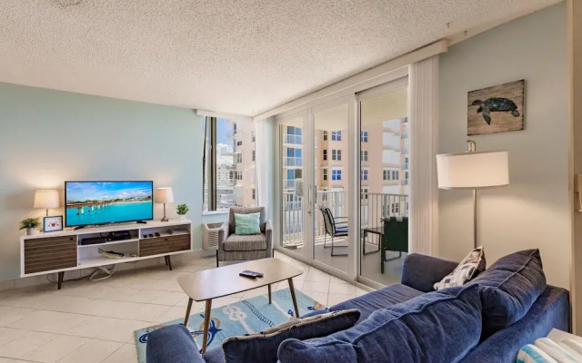 Estero Beach & Tennis 804-c