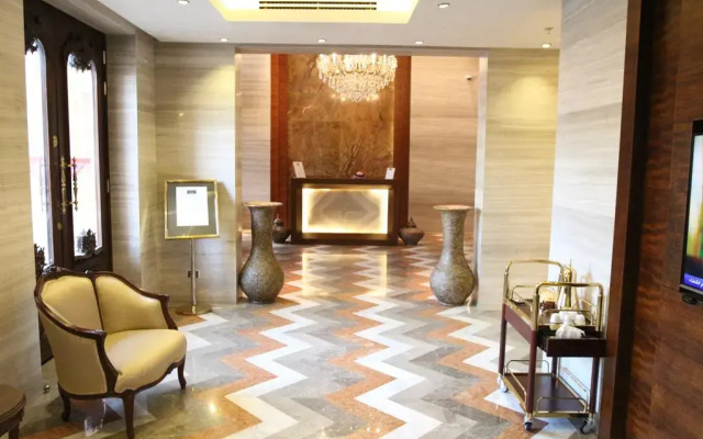 Palm Boutique Hotel