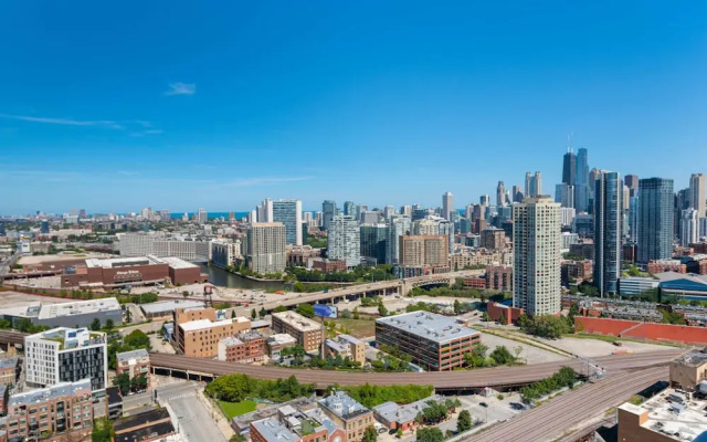 Fulton Group Stay 2 Apartments Skyline Views