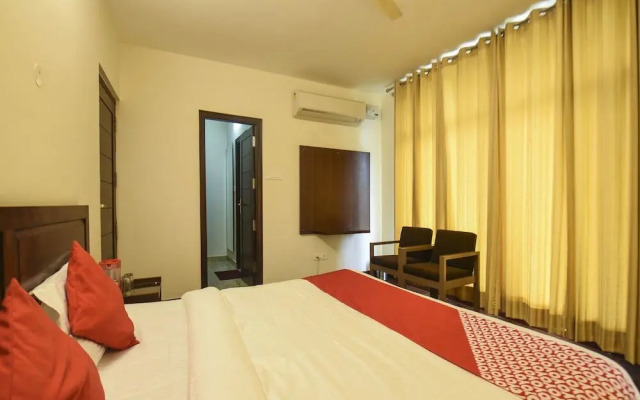 Town Pride Hut By OYO Rooms
