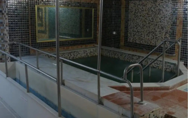 Hotel Ab-i Hayat