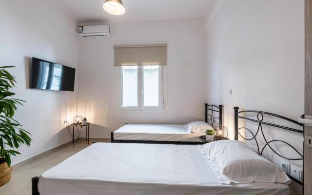 Spacious & Luxe 3BR Downtown