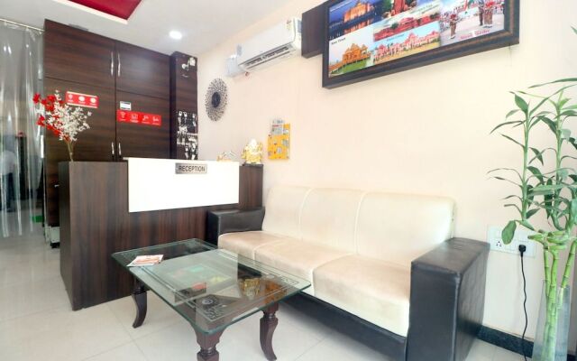 OYO 19034 Shree Vishnu Residency
