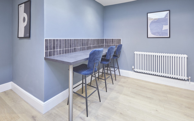 Host Stay Castle View