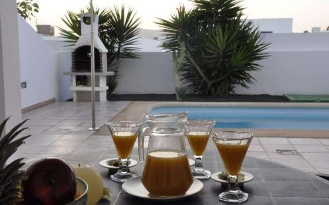 Villa in Playa Blanca, Lanzarote 101521