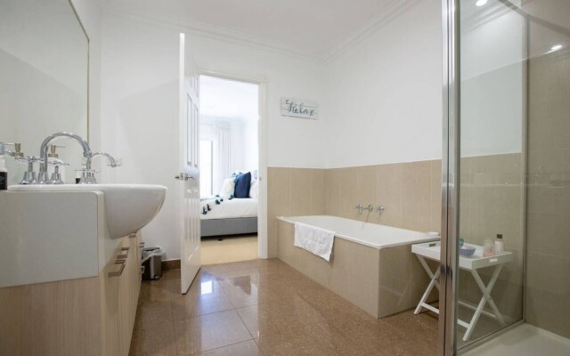 Peaceful Designer 2br@leafy Mill Park