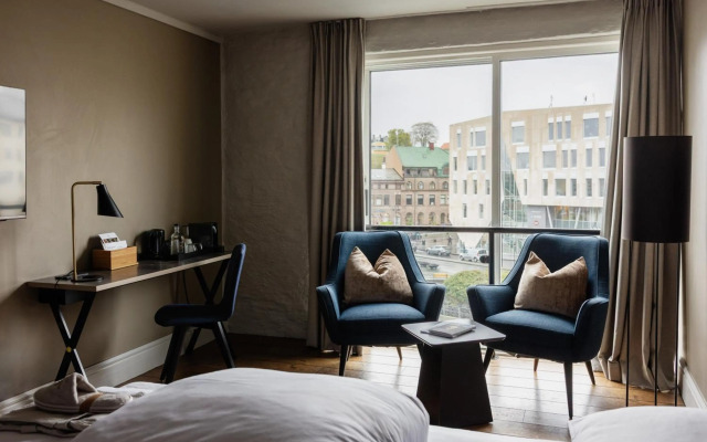 Hotel Brosundet