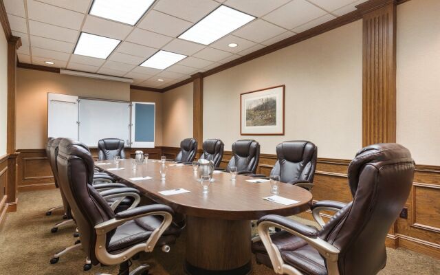 Hilton Appleton Paper Valley