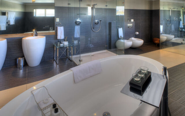 Sea Star Lodge