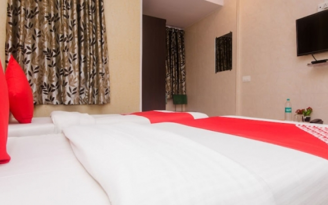 Oyo 14526 Ashtavinayak Hospitality