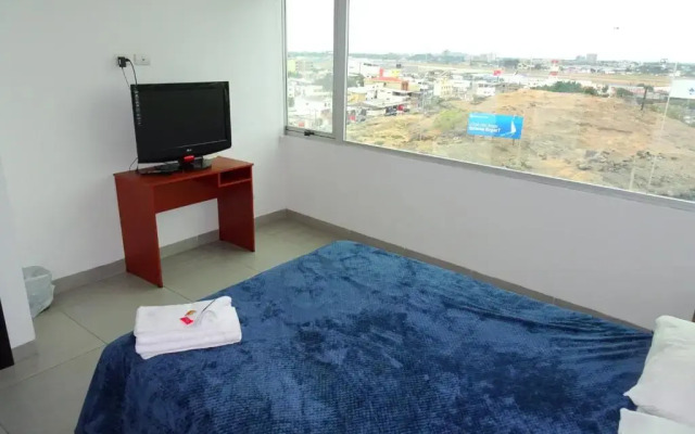 Quo Luxury Room 1 minute to Airport