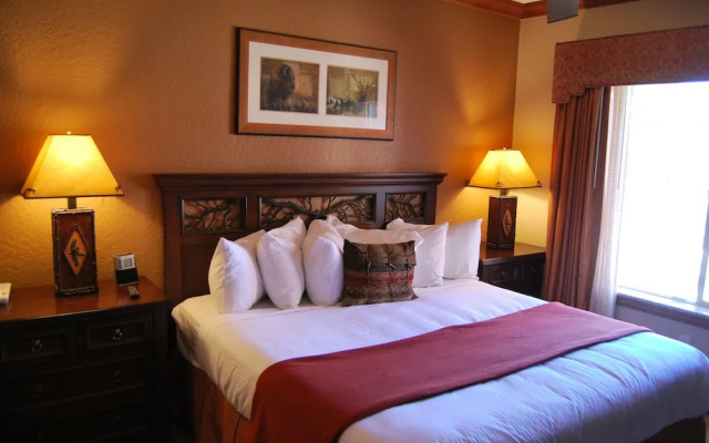 White Pines 1-BD at Westgate - Peak Mountain