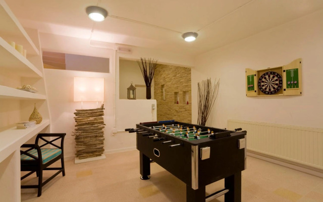 Blackrock Villa