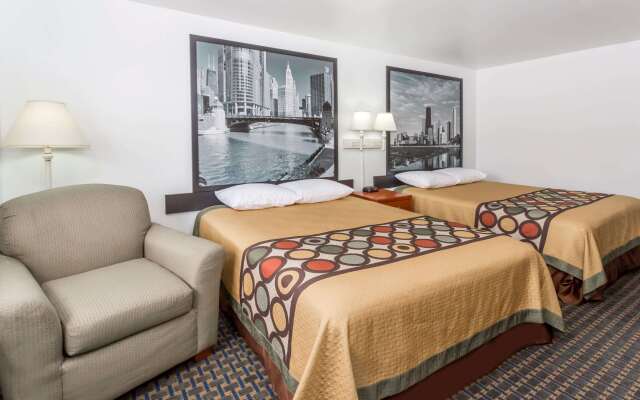 Super 8 by Wyndham Rock Falls Sterling Area