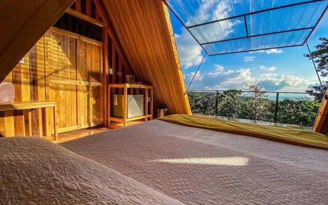 Tityra Lodge