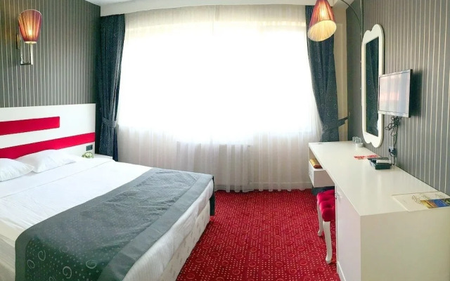 Kadhirga Hotel