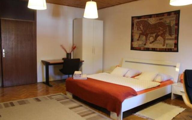 VIXI Nomad Rooms