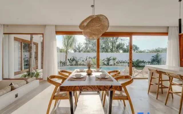 Tropical Bliss Getaway - A Luxury Private Villa By Balinest Villas
