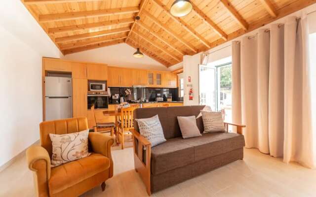 Villa Traditional, Pico by Izibookings