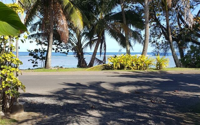 The Black Pearl Beach Side Apartments