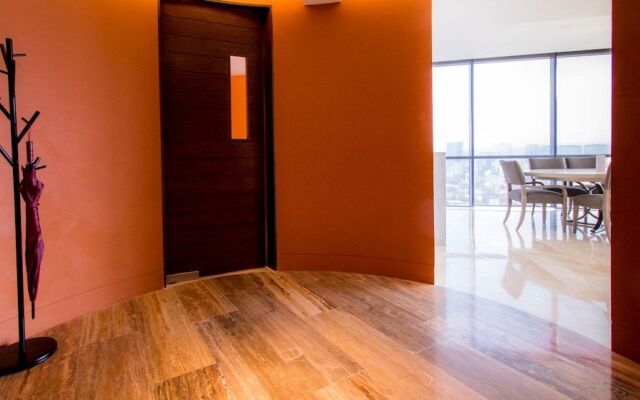 Miyana Amazing CityView Suite  by LiveMexicoCity
