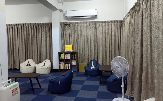 Enjoy Sleep Hostel