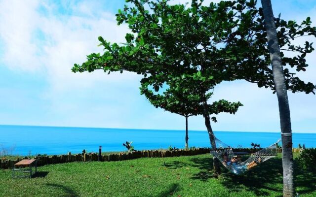 Pura Vida Varkala