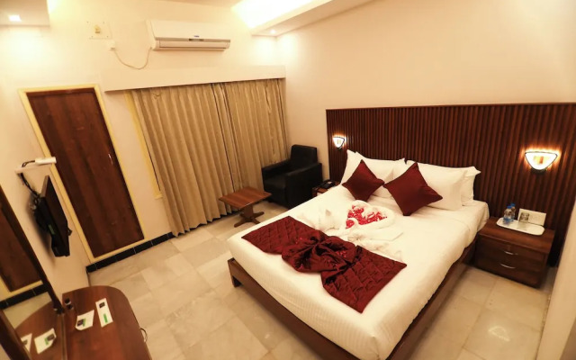 The Swagath Grande By Zeeyatt Regency