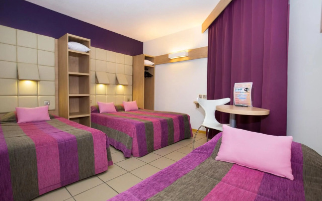 Hotel Espace Cité