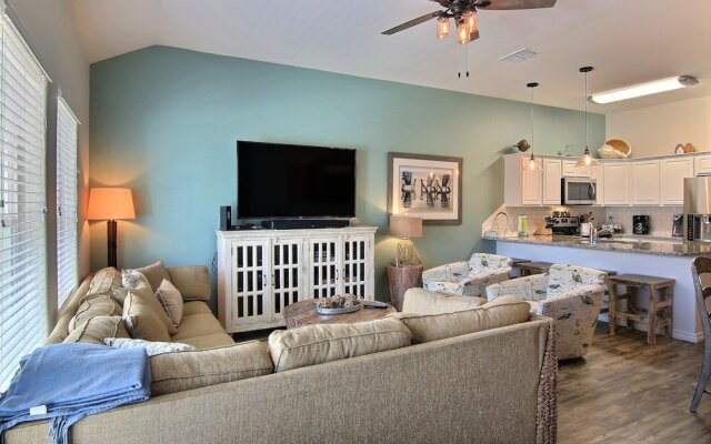 Wakiki Beach BSC304 by RedAwning