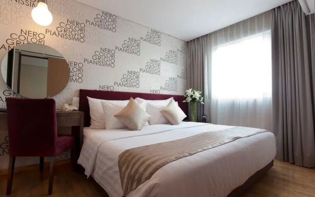 MG Suites Apt 19