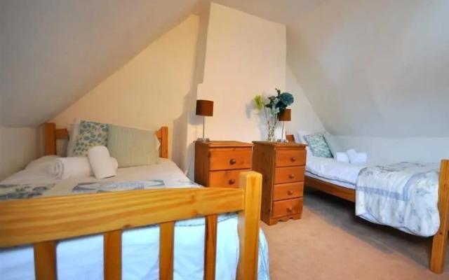 Neptune Cottage, PORTLAND