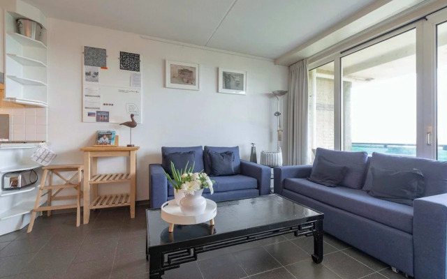 Apartment With Kitchen