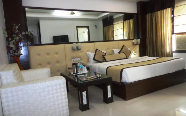 Sohi Residency