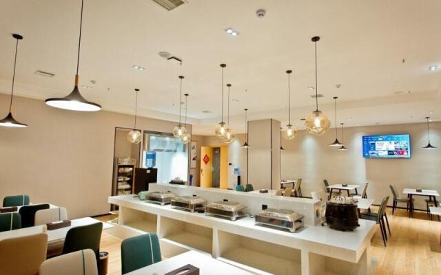 Greentree Inn Fuyang Linquan Magic Capital Busines