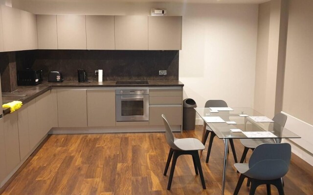 Stunning 2-bed Apartment in Manchester City Centre