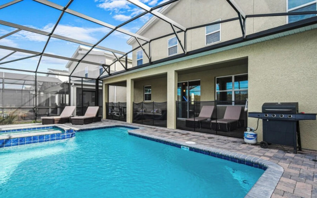 Storey Lake 6BR Lakeview Home Pool Spa Near Disney