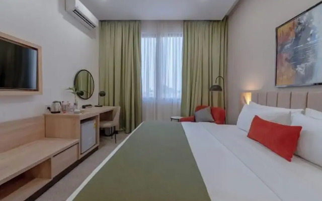 Eden Gardens Hotel