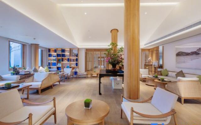 Xiangyuan Yungu Holiday Hotel