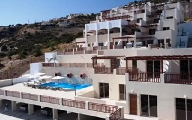 Paschali Hills Apartments