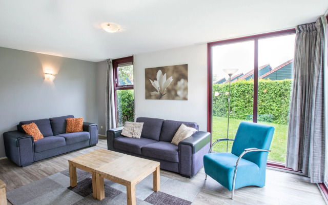 Holiday Home With Parking in Heinkenszand