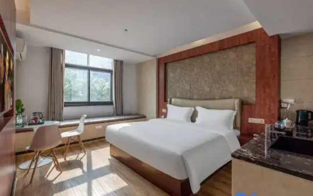 Xiangyong eHome Hotel (Cixi Yintai)
