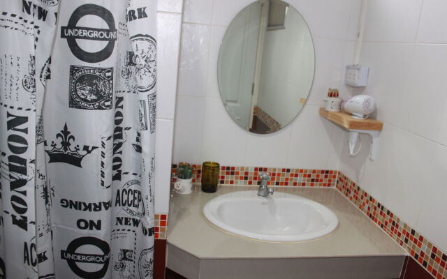 Nimman Bunk Chiang Mai