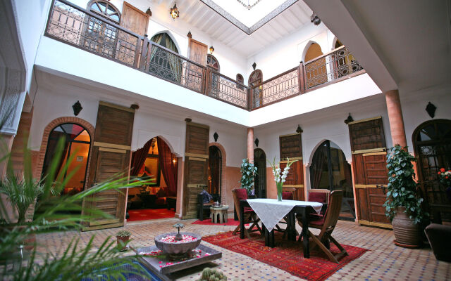 Riad Laora