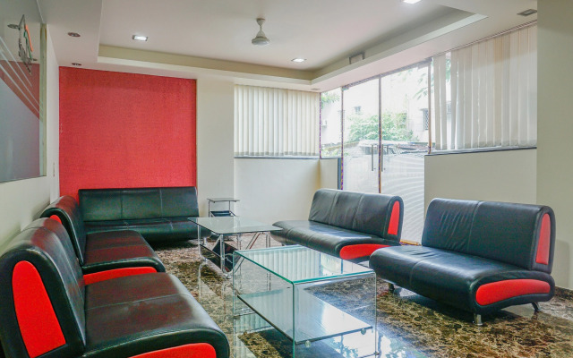 OYO Flagship 81602 Hotel Mv Galaxy