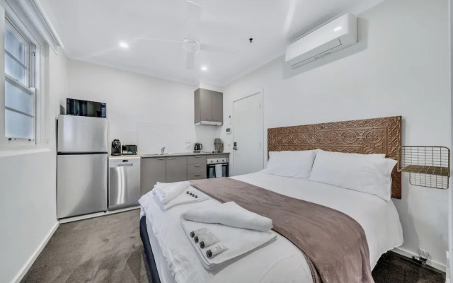 113 Hoddle