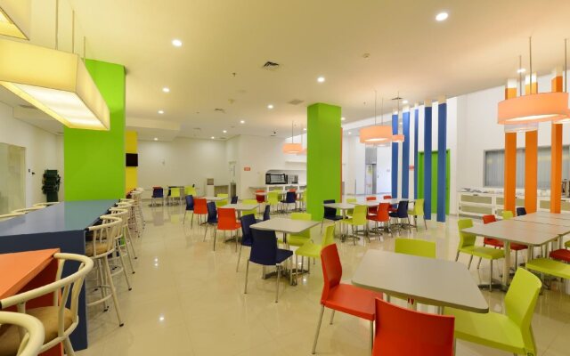 POP! Hotel Kelapa Gading Jakarta